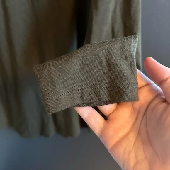 Olive Green Long Sleeve Henley Top | Women’s Medium - Picture 4 of 6